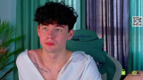 moon_gloww online show from 04/03/26, 05:05