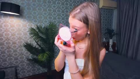 moon_puzzles online show from 03/22/26, 08:07