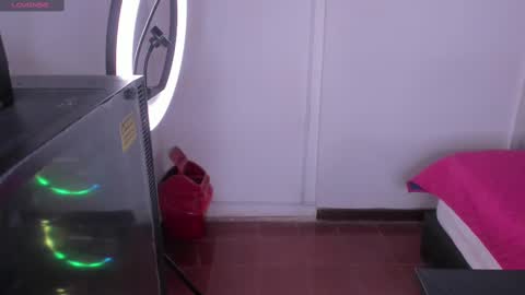 Luna  online show from 02/15/25, 06:55