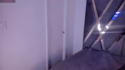 Luna  online show from 09/11/25, 05:13