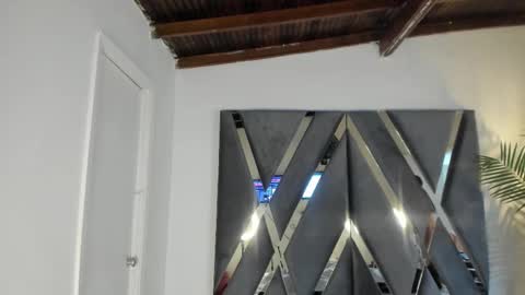 Luna  online show from 11/15/25, 03:52