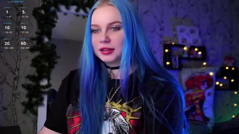 Emilia online show from 12/25/24, 10:50