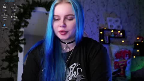 Emilia online show from 01/20/25, 04:12