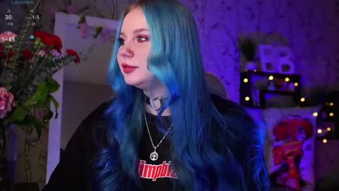 Emilia online show from 02/14/25, 08:21