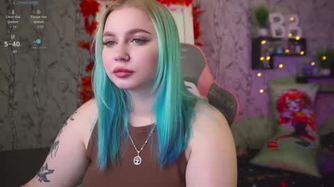 Emilia online show from 10/01/25, 09:59