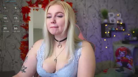 Emilia online show from 10/07/25, 08:55