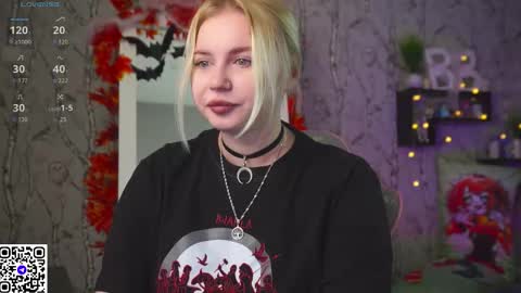 Emilia online show from 10/30/25, 11:33