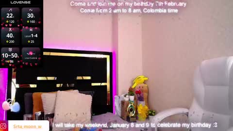 Moon Water   online show from 02/06/25, 11:10