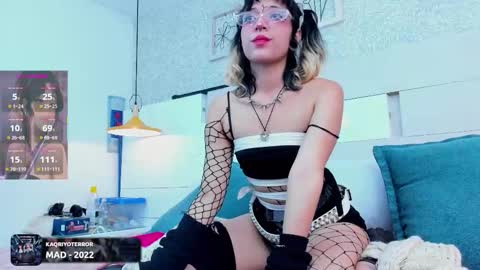 Moon Anggel online show from 01/10/26, 08:10