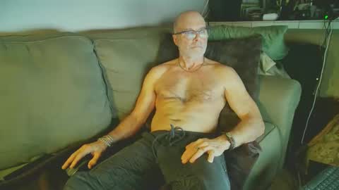 moondanceraa online show from 02/09/25, 02:28