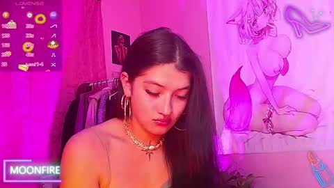 Snapshot of moonfiredance chatting on 10/04/25, 08:12 Nicky  online show from 10/04/25, 08:12