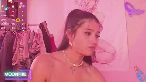 Snapshot of moonfiredance chatting on 10/29/25, 07:48 Nicky  online show from 10/29/25, 07:48