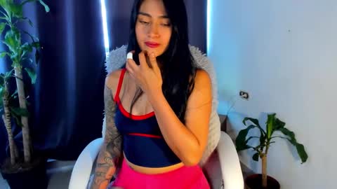 moonie_baddie31 online show from 10/06/25, 06:38