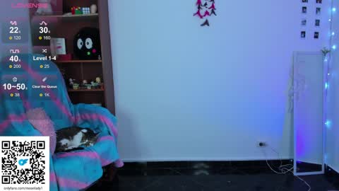 MOON  online show from 01/25/25, 01:21