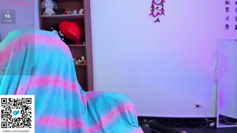 MOON  online show from 01/31/25, 11:24