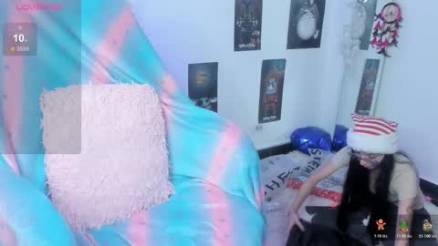 MOON  online show from 12/18/25, 04:40