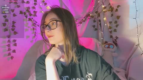 Snapshot of moonlight__lovers chatting on 12/06/24, 11:54 Dana online show from 12/06/24, 11:54