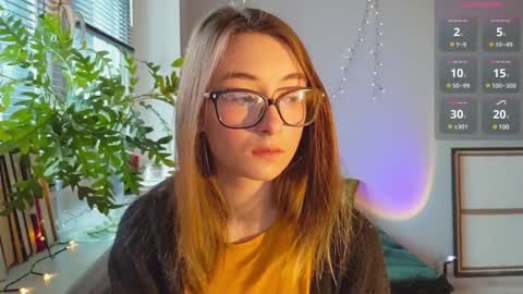 Snapshot of moonlight__lovers chatting on 12/26/24, 11:10 Dana online show from 12/26/24, 11:10