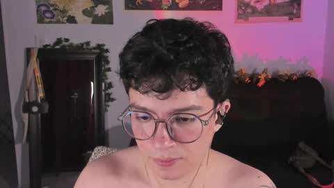 Clove online show from 04/03/26, 05:27