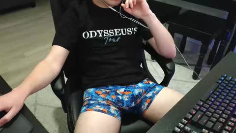 moonlighter7 online show from 12/16/25, 02:49