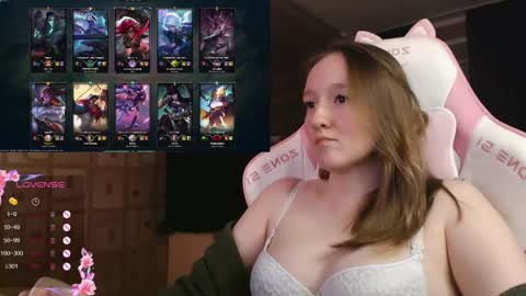 Katrin online show from 09/15/25, 07:03