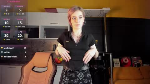 Asuna online show from 09/12/25, 02:50