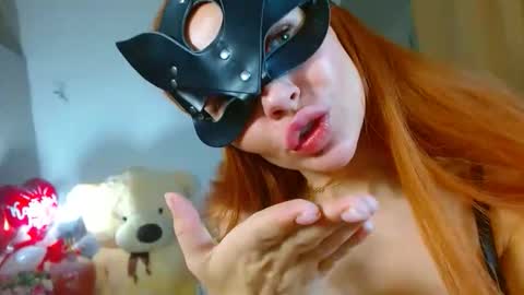 Tina online show from 12/21/25, 07:26