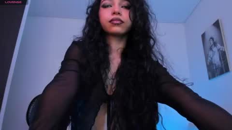 Snapshot of moonmadison chatting on 07/13/26, 05:16 Madison online show from 07/13/26, 05:16