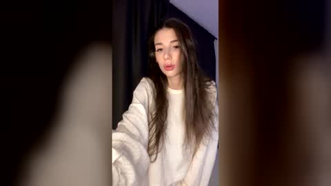 Laine online show from 01/07/26, 01:57