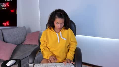 Rosa  online show from 03/31/26, 08:09