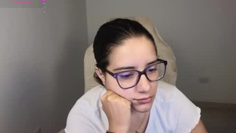 Moon Woman online show from 11/24/25, 01:22