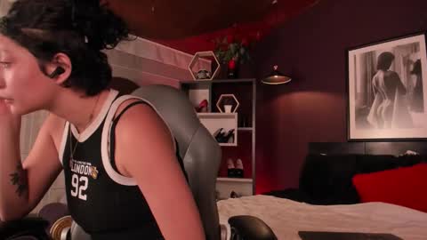 Michelle online show from 02/21/26, 01:01