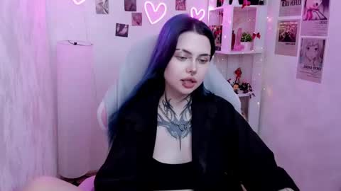 Snapshot of morana_batt chatting on 06/25/26, 05:12 Morana online show from 06/25/26, 05:12