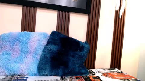 alexia online show from 11/30/25, 07:18