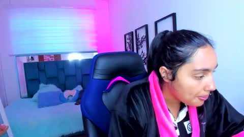 Snapshot of morena_rodriguez_9 chatting on 10/14/25, 09:59 morena_rodriguez_9 online show from 10/14/25, 09:59