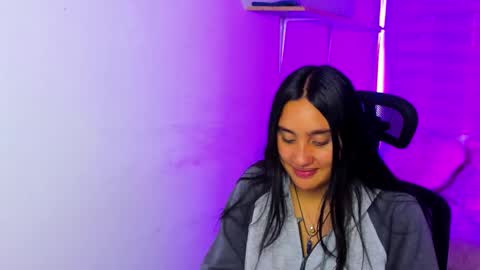 morena_rodriguez_9 online show from 01/06/26, 04:21