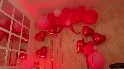 morena online show from 02/13/26, 01:01