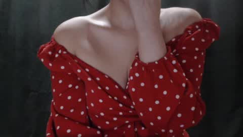 monika online show from 01/11/25, 09:15