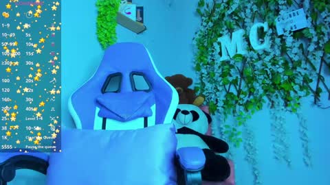 MORGAN CUTE - MODEL online show from 01/17/25, 04:28