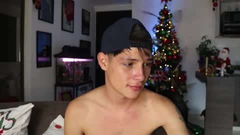 Snapshot of morgan_hiller chatting on 12/03/24, 09:01   online show from 12/03/24, 09:01