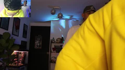 Snapshot of morgan_hiller chatting on 03/02/25, 02:19   online show from 03/02/25, 02:19