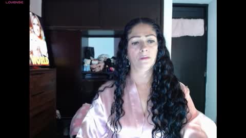 Snapshot of morganfacinating_7777 chatting on 12/21/25, 10:06 MORGAN online show from 12/21/25, 10:06