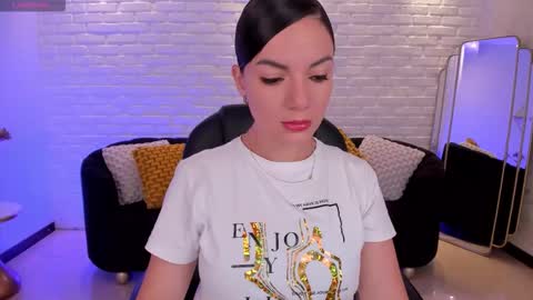 Morgan Hicks online show from 09/14/25, 05:45