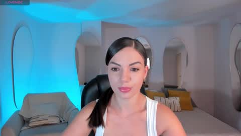 Snapshot of morganhicks chatting on 02/19/26, 07:10 Morgan Hicks online show from 02/19/26, 07:10