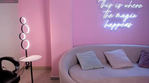 Snapshot of morganhicks chatting on 02/23/26, 07:55 Morgan Hicks online show from 02/23/26, 07:55