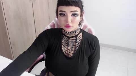 Morgan Moon online show from 02/25/25, 05:41