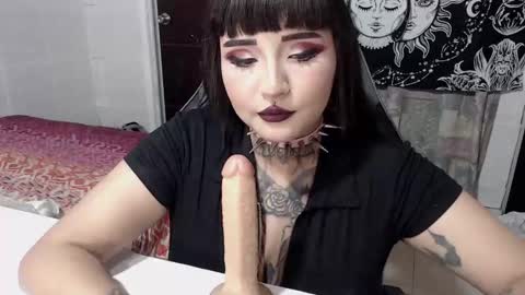 Morgan Moon online show from 09/17/25, 09:05