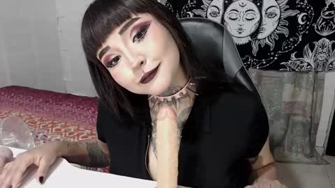 Morgan Moon online show from 09/18/25, 06:21