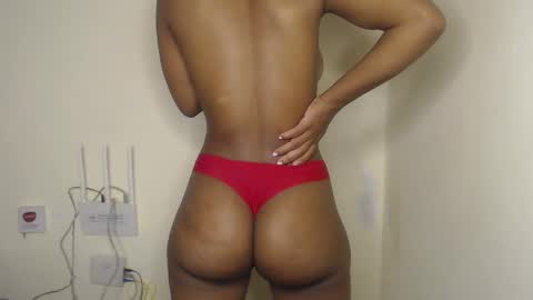 Mellisa online show from 02/25/25, 01:52