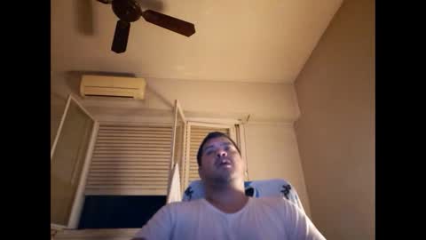 Snapshot of morocho777 chatting on 12/05/24, 04:42 Bruno online show from 12/05/24, 04:42